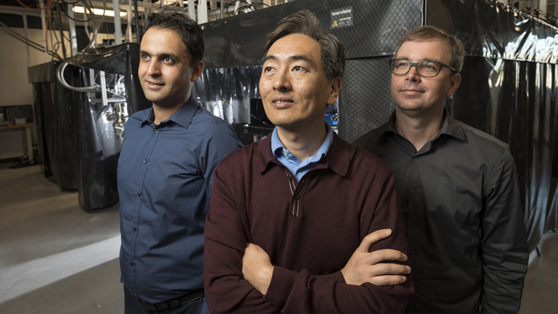 Iman Marvian, Jungsang Kim, Kenneth Brown in Kim's lab